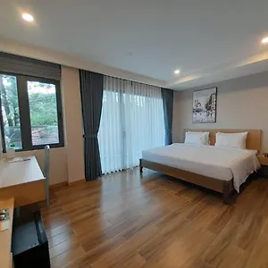** Hotel Happy Vietnam